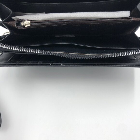 London Fog Collection Bradford Single Zip Wallet With Front Flap & Wrist Strap - Picture 7 of 7